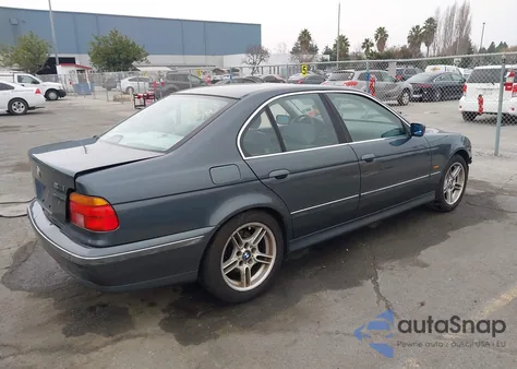 2000 BMW 528Ia z USA, uszkodzony, nr VIN WBADM6343YGU11951